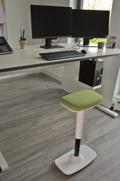 Steh-Sitz-Hocker M230